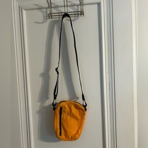 baggu orange small crossbody